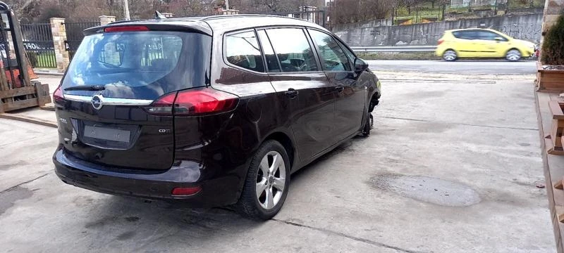 Opel Zafira 2.0d.TOURER, снимка 6 - Автомобили и джипове - 35782774