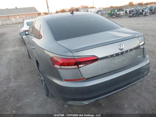 VW Passat, снимка 3 - Автомобили и джипове - 48974244