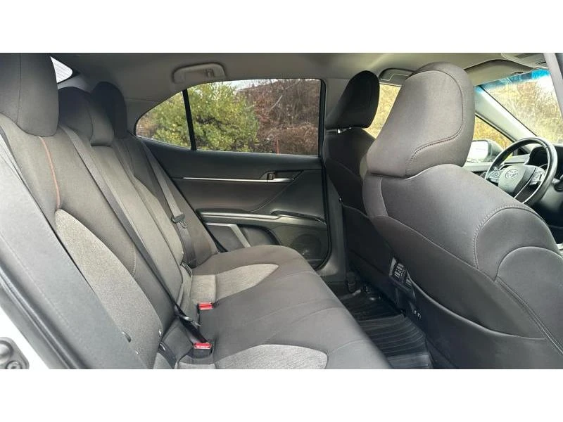 Toyota Camry 2.5P HYB CVT COMFORT - изображение 7