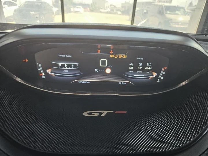 Peugeot 3008 1.2 турбо 130 кс, снимка 15 - Автомобили и джипове - 54811197