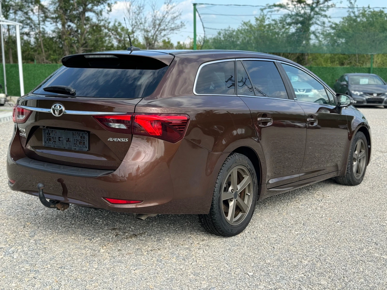 Toyota Avensis 2.0D4D ЕВРО 6  - изображение 4