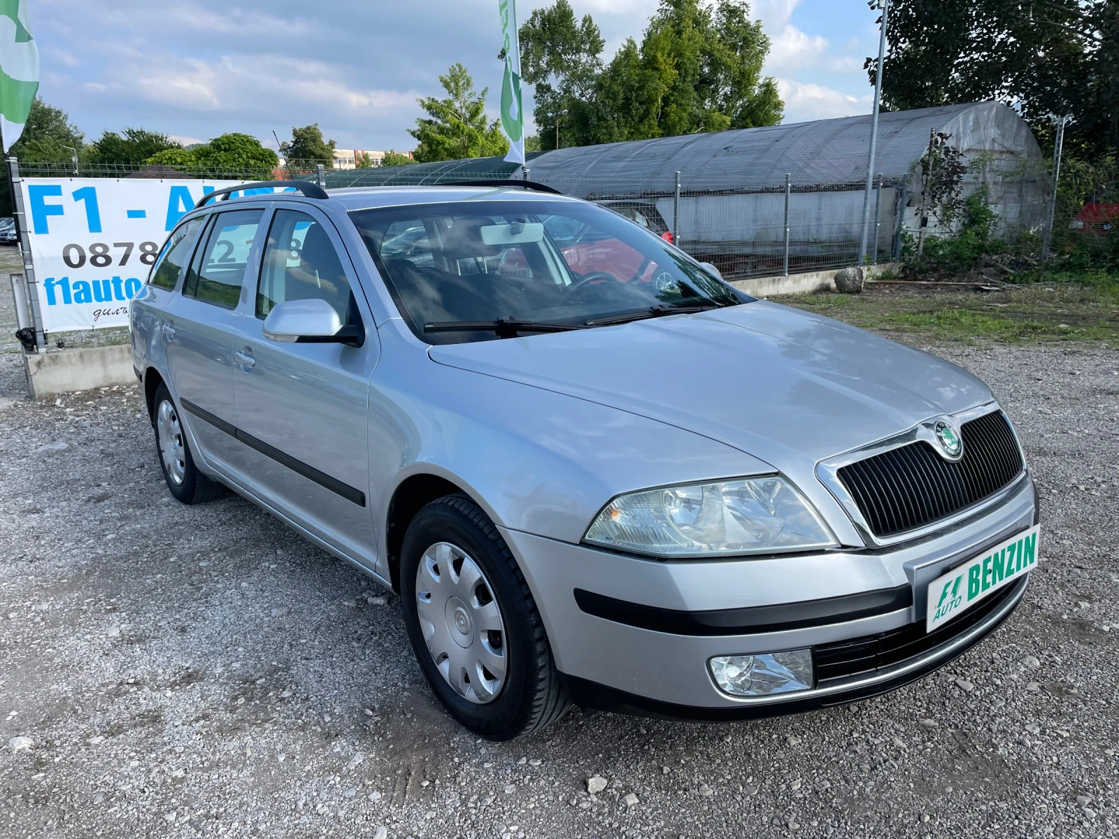 Skoda Octavia 1.6i-102-GAS-ITALIA - изображение 3