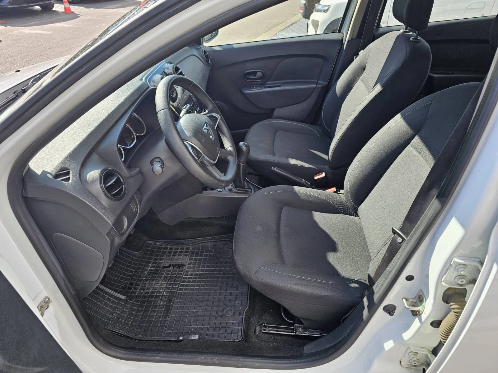 Dacia Sandero 0.9 Tce 90 .. LPG | Mobile.bg   11