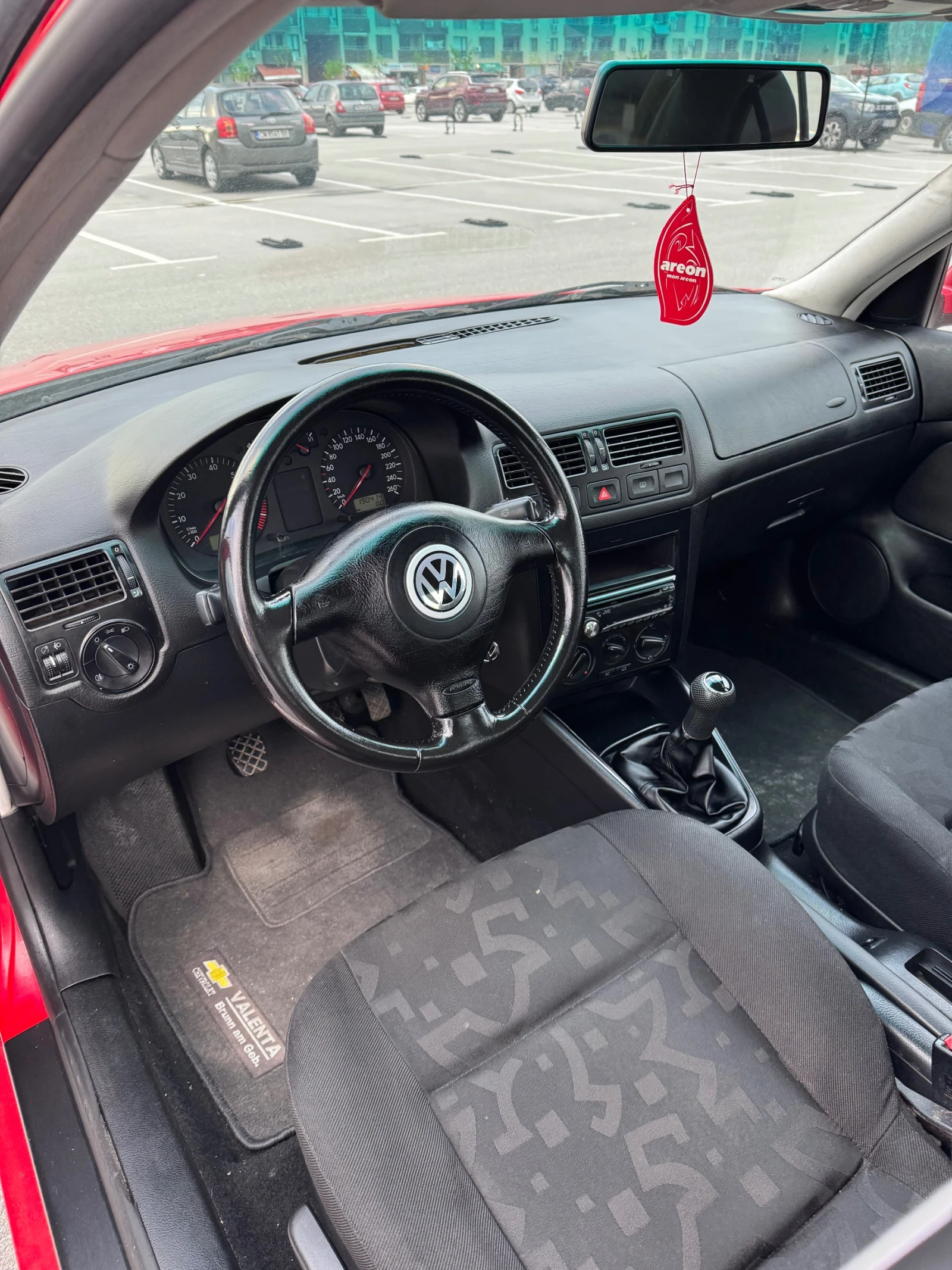 VW Bora 1.6i - изображение 8