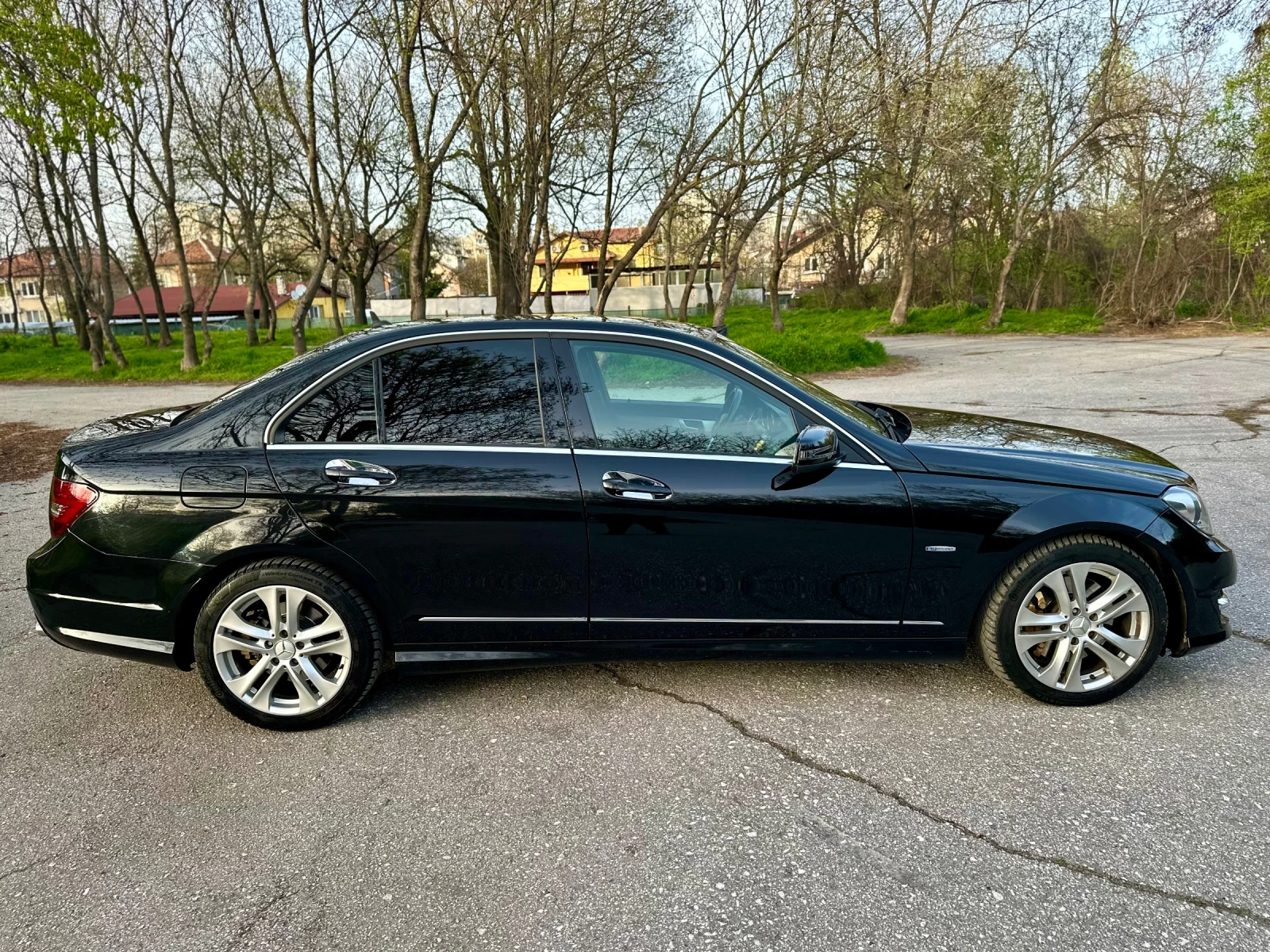 Mercedes-Benz C 300 4Matic 7G Tronic Face Lift AMG OPTIC - изображение 8