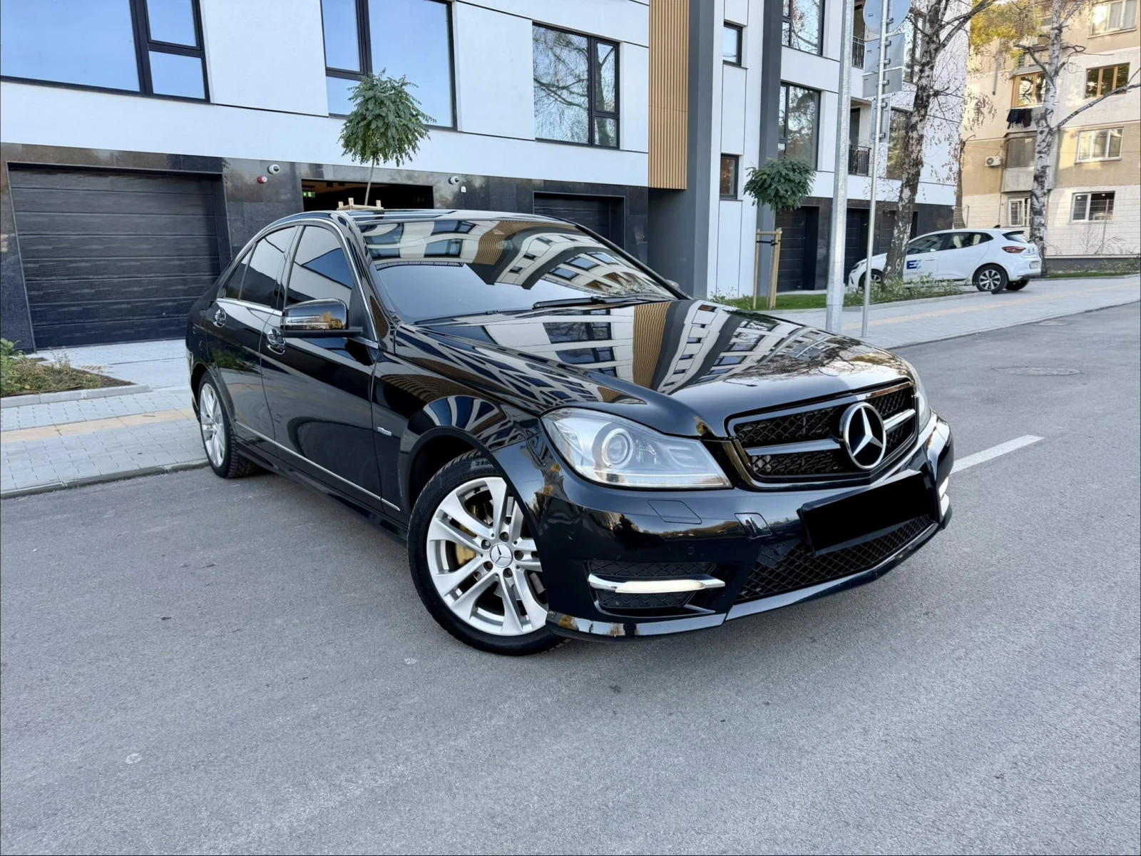 Mercedes-Benz C 300 4Matic 7G Tronic Face Lift AMG OPTIC | Mobile.bg   3