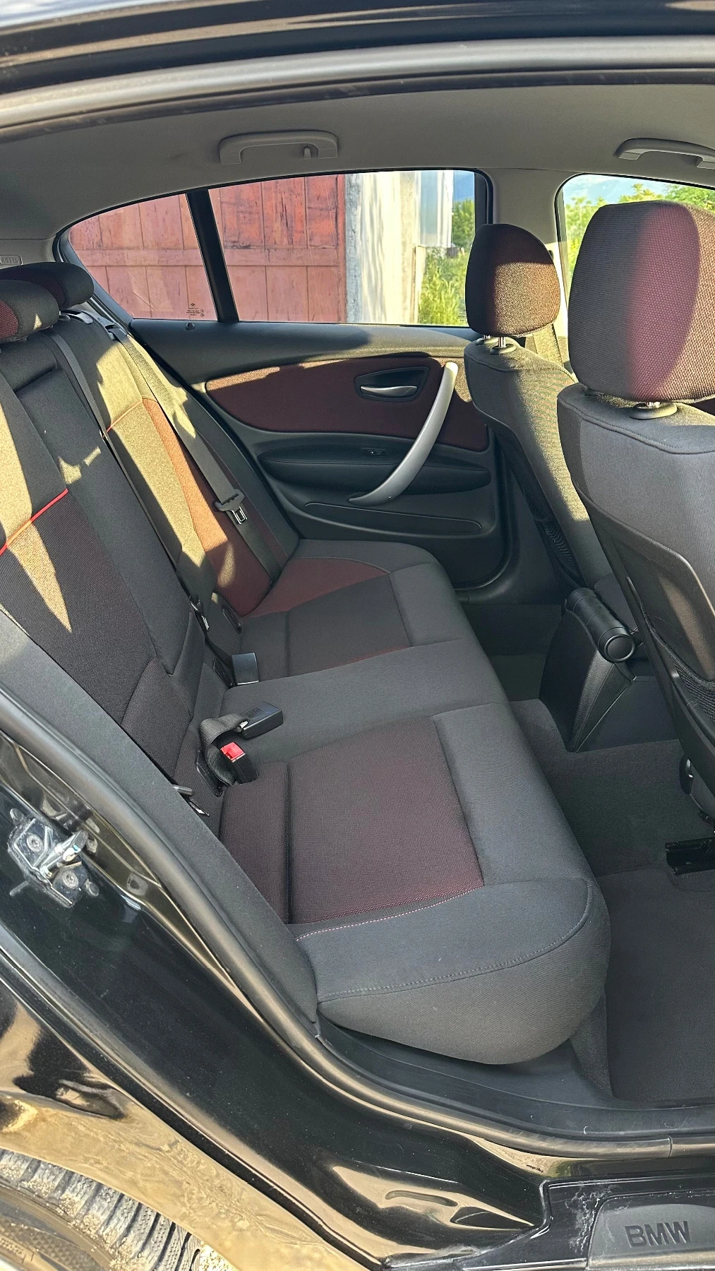 BMW 118 2.0d   М Пакет /  Facelift | Mobile.bg — изображение 11