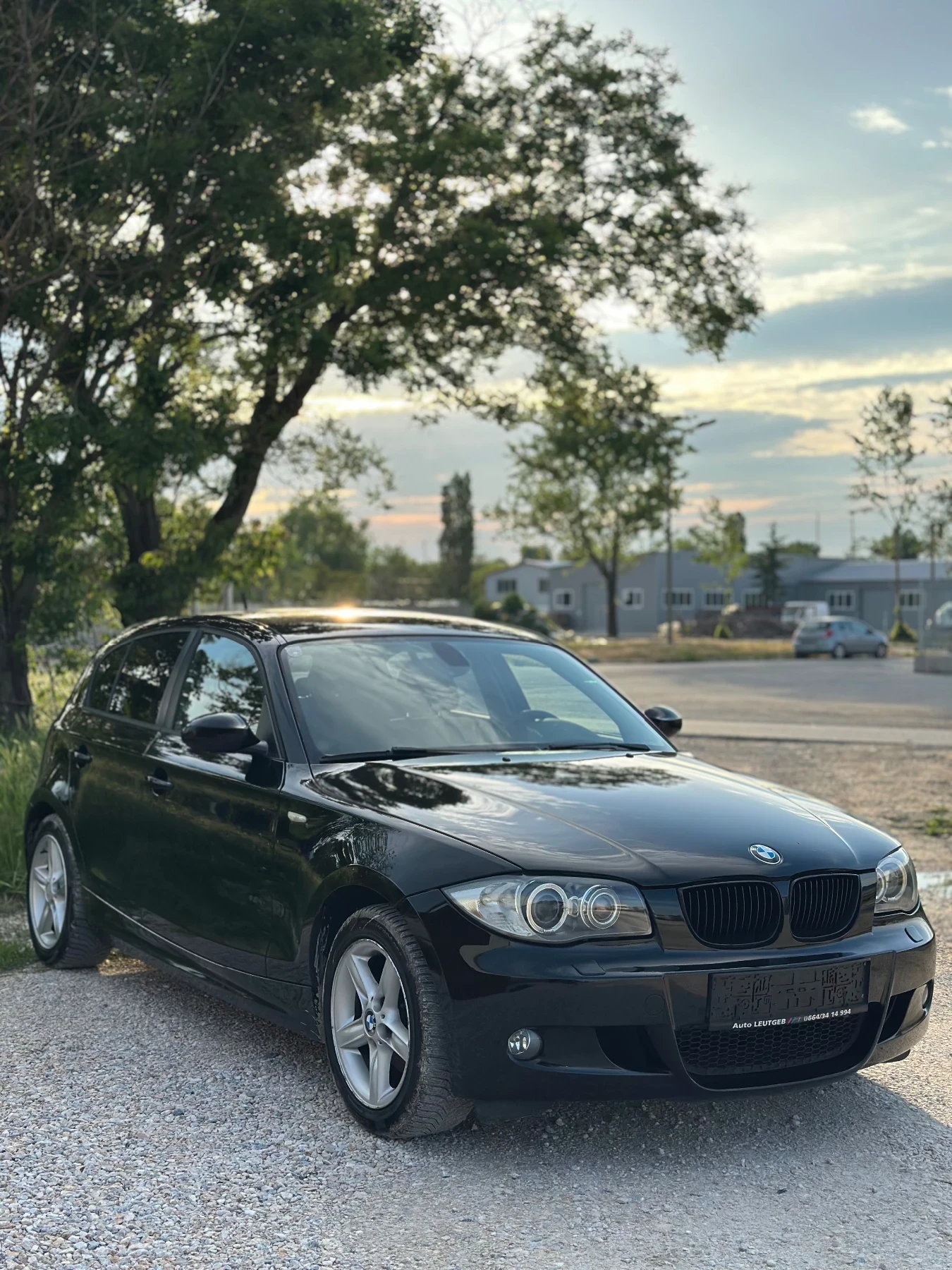 BMW 118 2.0d   М Пакет /  Facelift - изображение 3