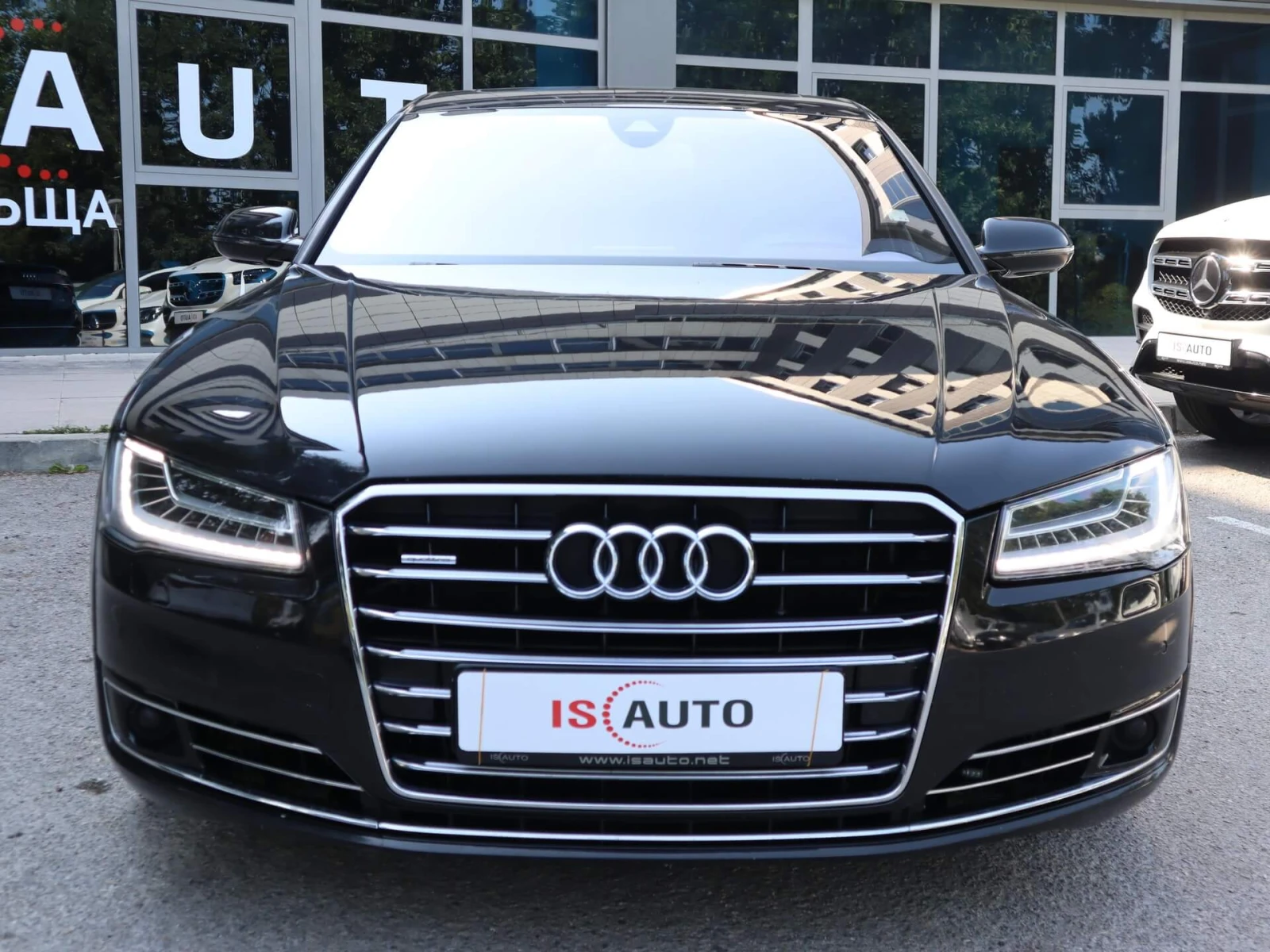 Audi A8 4.2TDI/Matrix/BOSE/Обдувхане/4хПодгрев/4Zone/ - изображение 2
