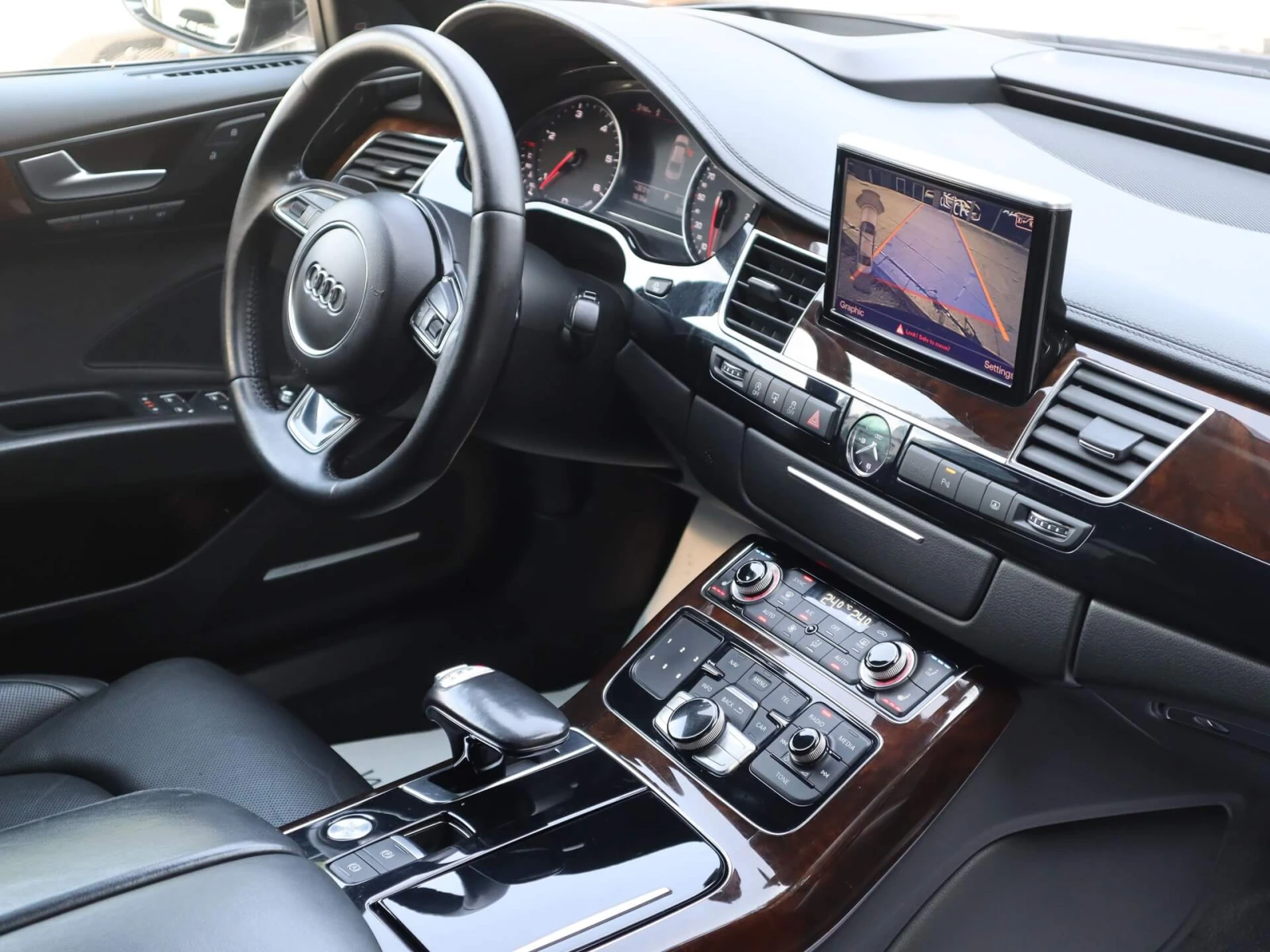 Audi A8 4.2TDI/Matrix/BOSE/Обдувхане/4хПодгрев/4Zone/ - изображение 4