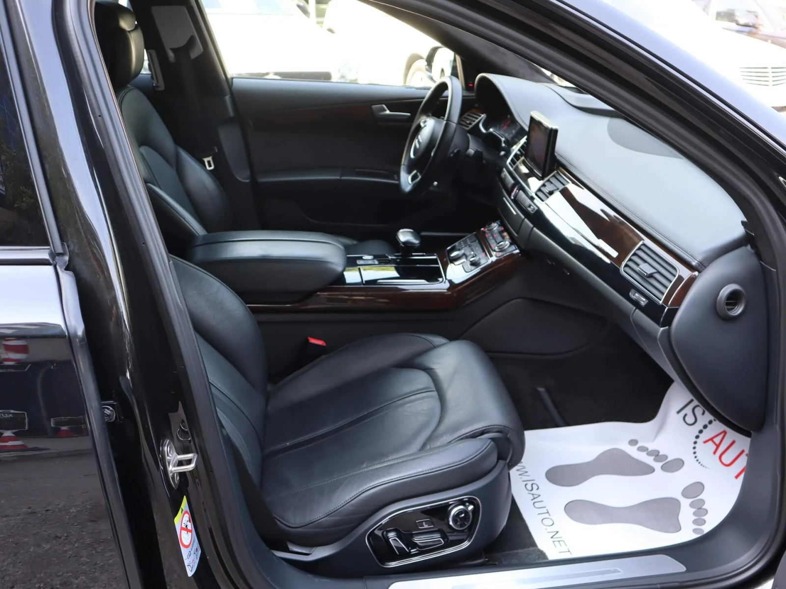 Audi A8 4.2TDI/Matrix/BOSE/Обдувхане/4хПодгрев/4Zone/ - изображение 5