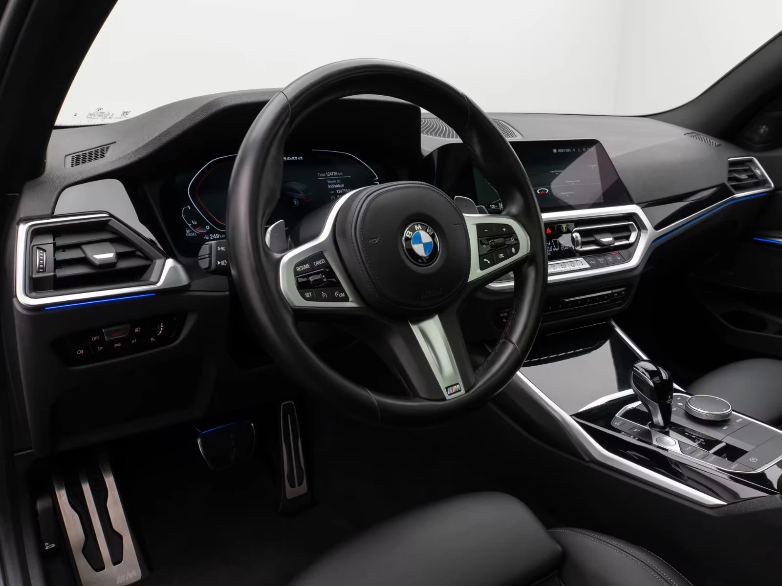 BMW 340 d/xDR/340HP/M-SPORT/SHADOW/HUD/H&K/PANO/LASER/848f | Mobile.bg   11