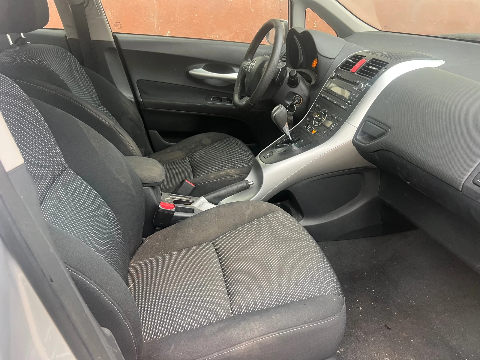Toyota Auris 1.4 D-4D CLIMATRONIC / FACELIFT | Mobile.bg � ����������� 6