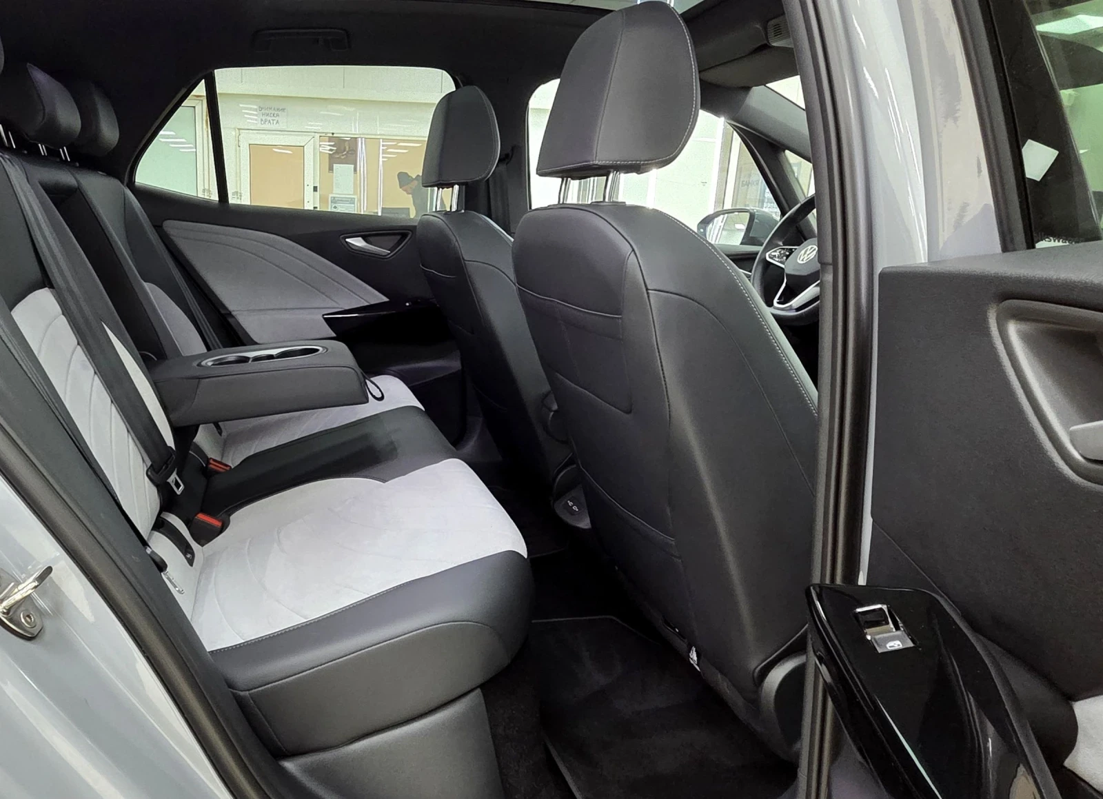 VW ID.3 Pro Performance/2024/11000 ��/Matrix/360/ | Mobile.bg � ����������� 11