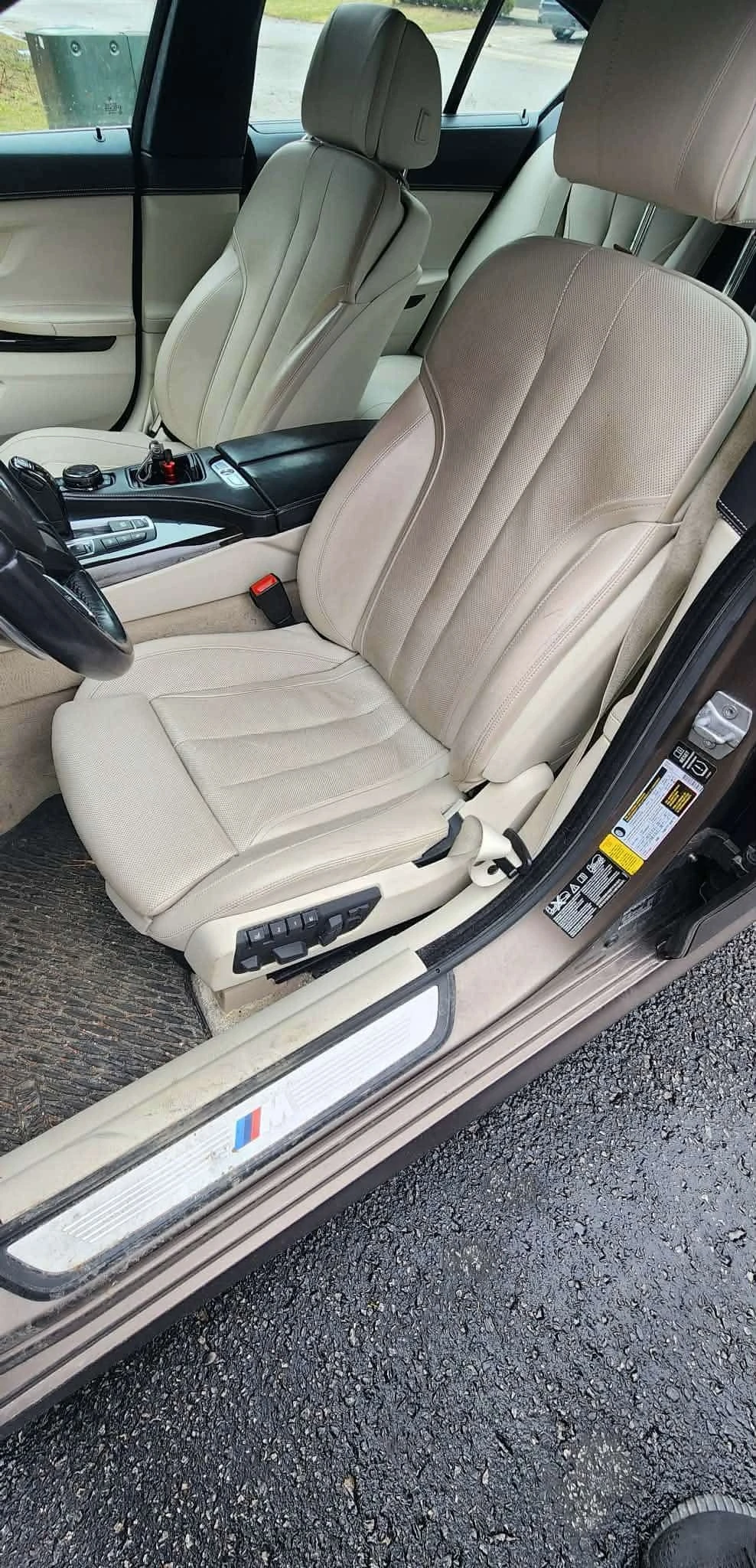 BMW 640 * 640i xDrive * PANO* KEYLESS* ПОДГРЕВ* , снимка 5 - Автомобили и джипове - 54171179