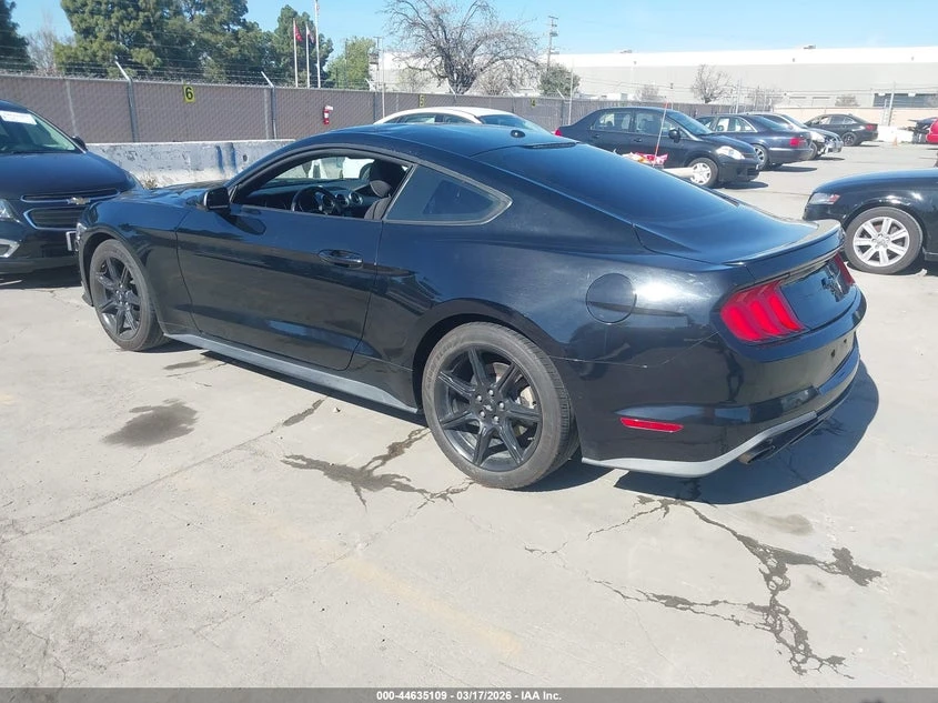 Ford Mustang 2.3l Ecoboost, снимка 3 - Автомобили и джипове - 54353816