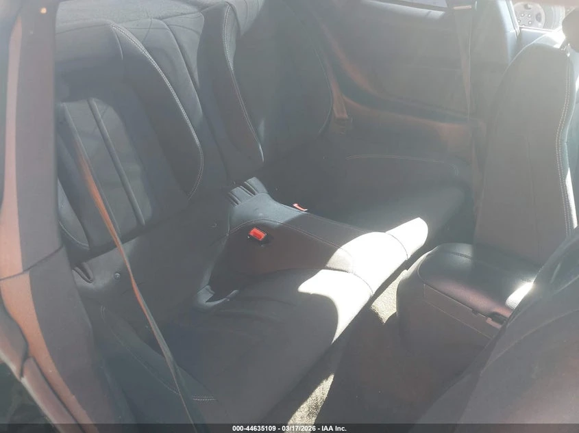 Ford Mustang 2.3l Ecoboost, снимка 8 - Автомобили и джипове - 54353816