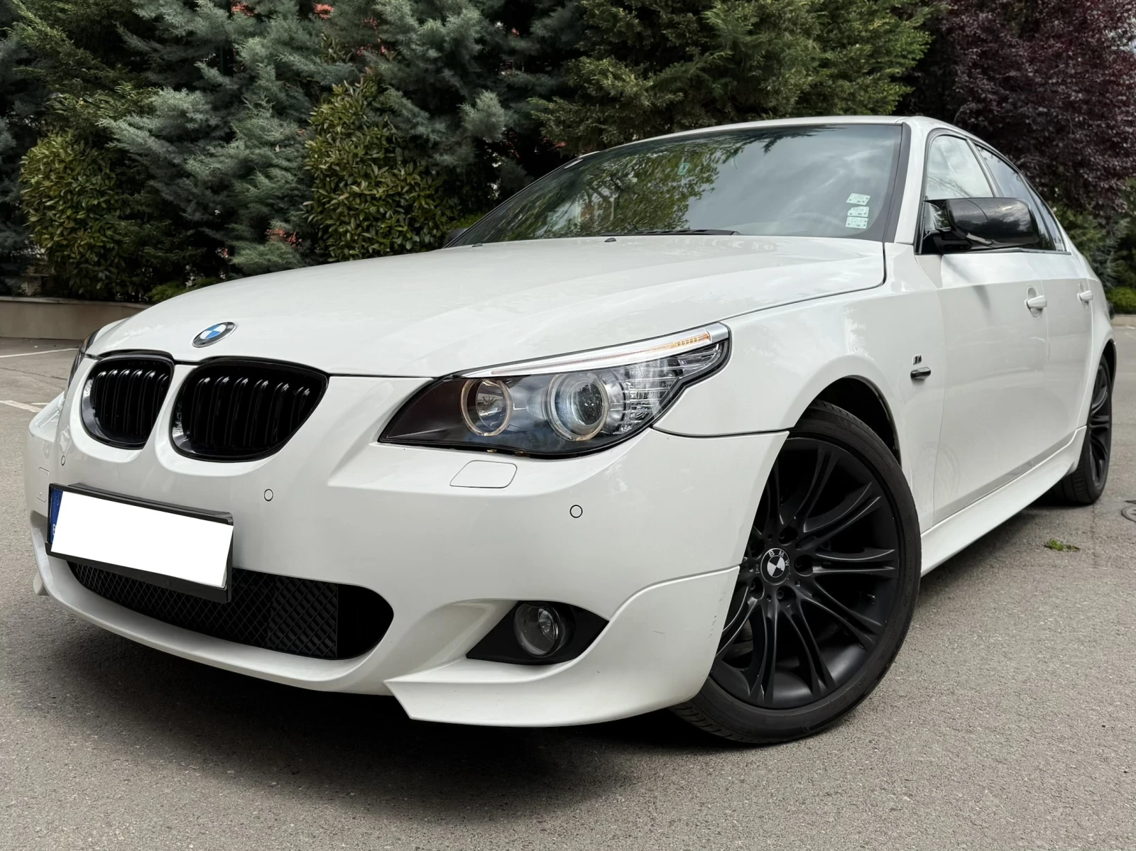 BMW 525 3.0i CarPlay M-packet Панорама, снимка 4 - Автомобили и джипове - 54572649