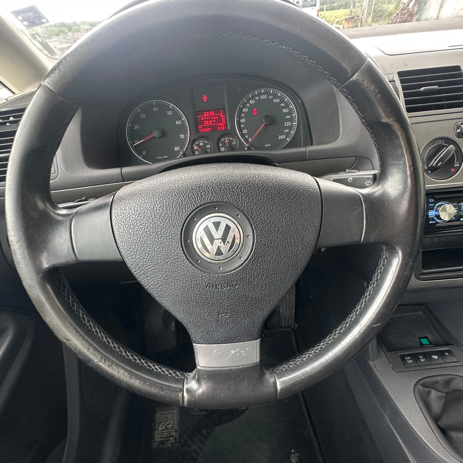 VW Touran 2.0, 110к.с. Метан, снимка 8 - Автомобили и джипове - 54652067