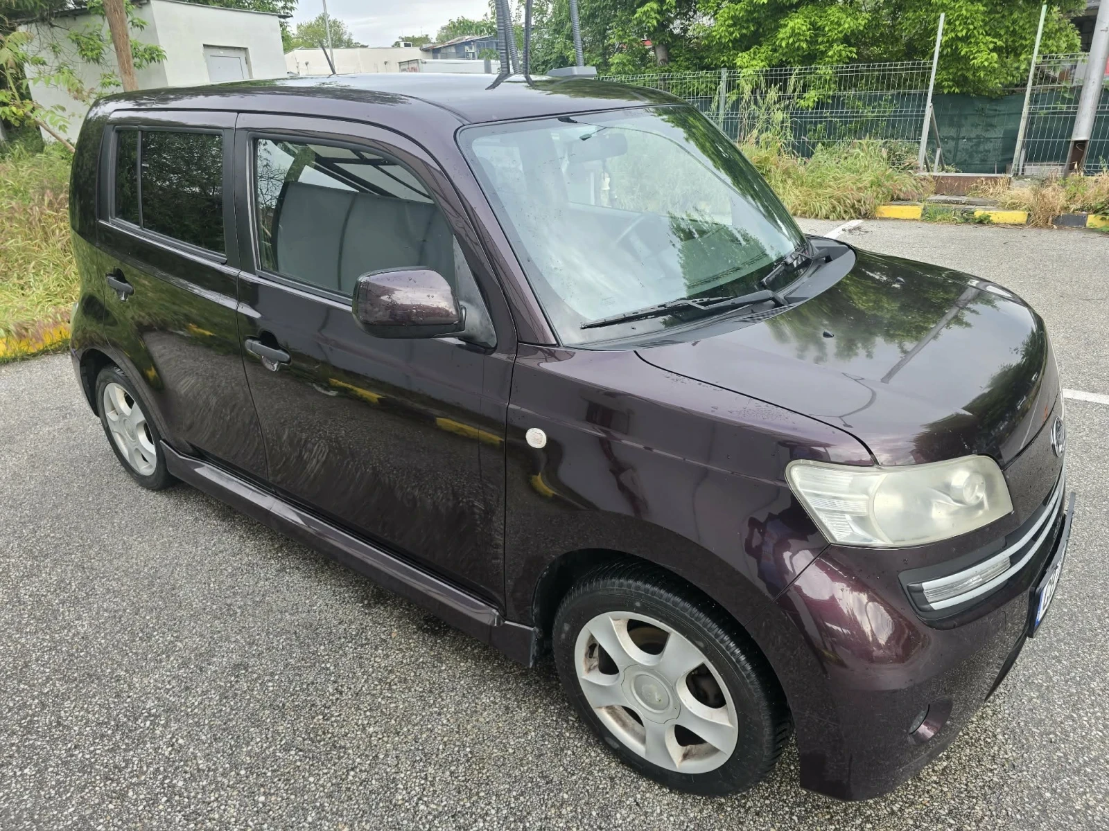 Daihatsu Materia 1.3i, снимка 5 - Автомобили и джипове - 54807404