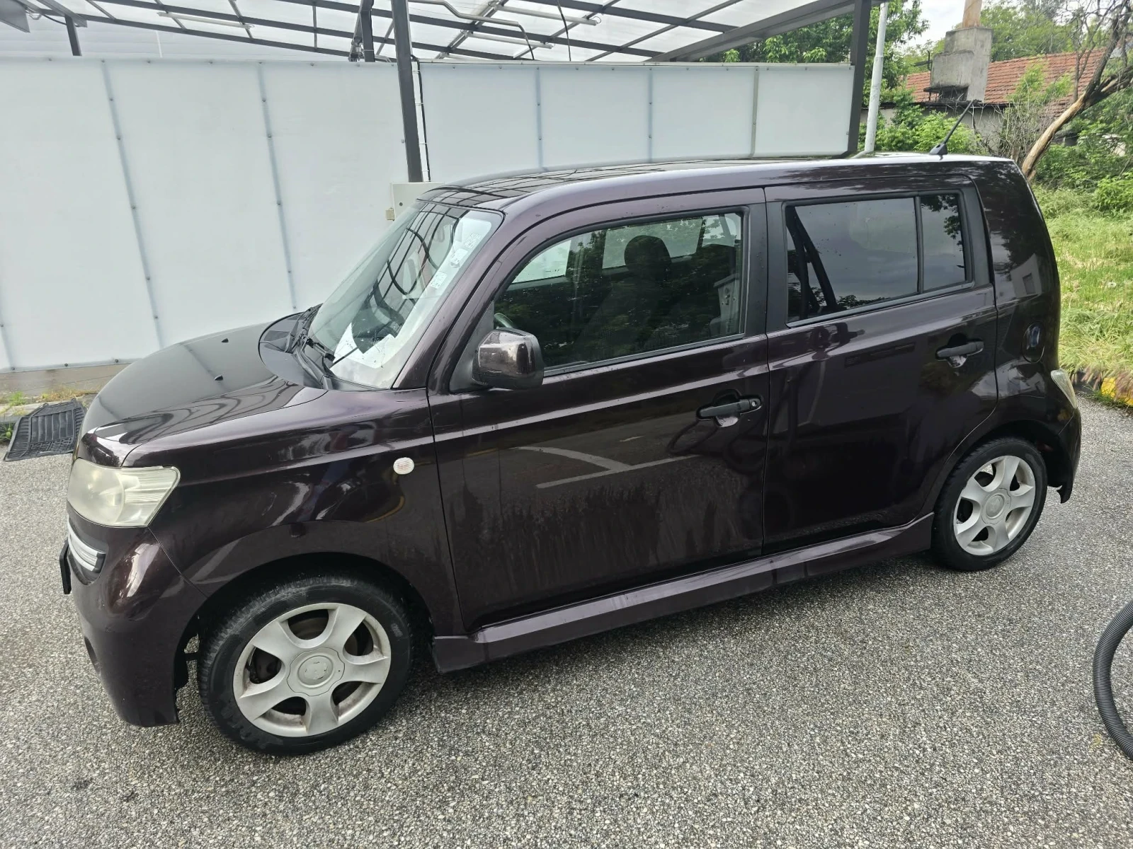 Daihatsu Materia 1.3i, снимка 2 - Автомобили и джипове - 54807404