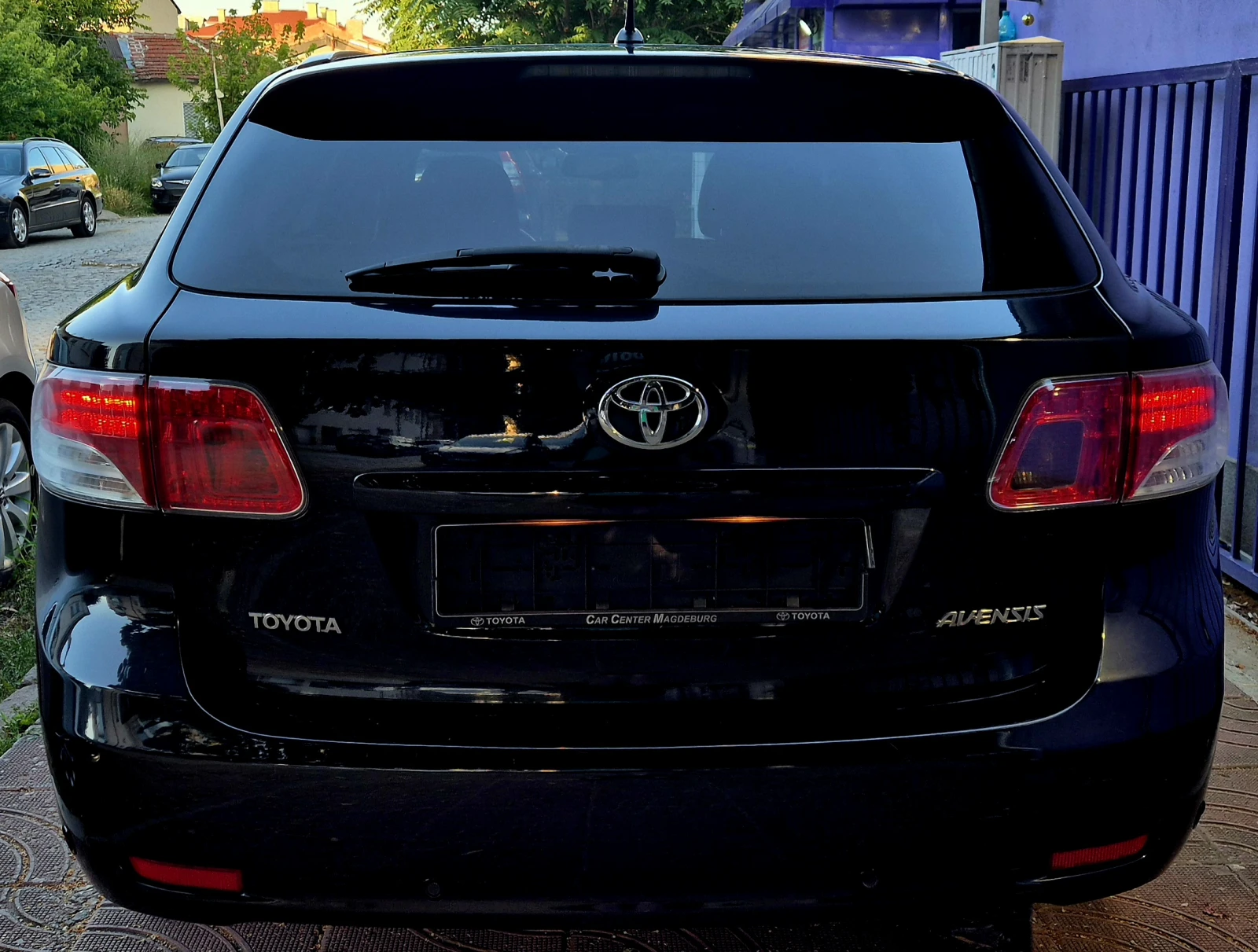 Toyota Avensis 2.2d4d-EXECUTIVE- navi-veriga-avtomat-japan , снимка 4 - Автомобили и джипове - 55082146