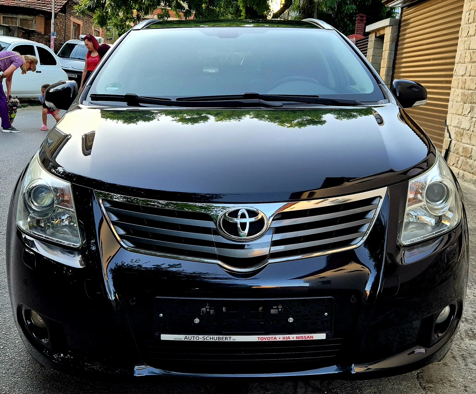 Toyota Avensis 2.2d4d-EXECUTIVE- navi-veriga-avtomat-japan , снимка 2 - Автомобили и джипове - 55082146