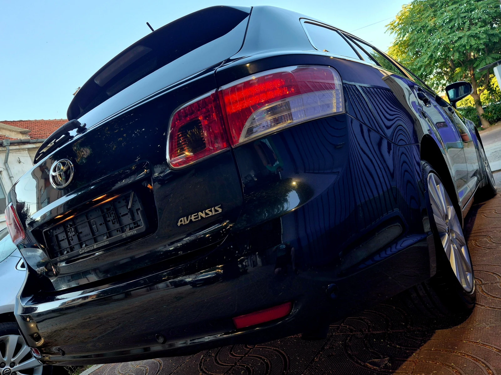 Toyota Avensis 2.2d4d-EXECUTIVE- navi-veriga-avtomat-japan , снимка 3 - Автомобили и джипове - 55082146