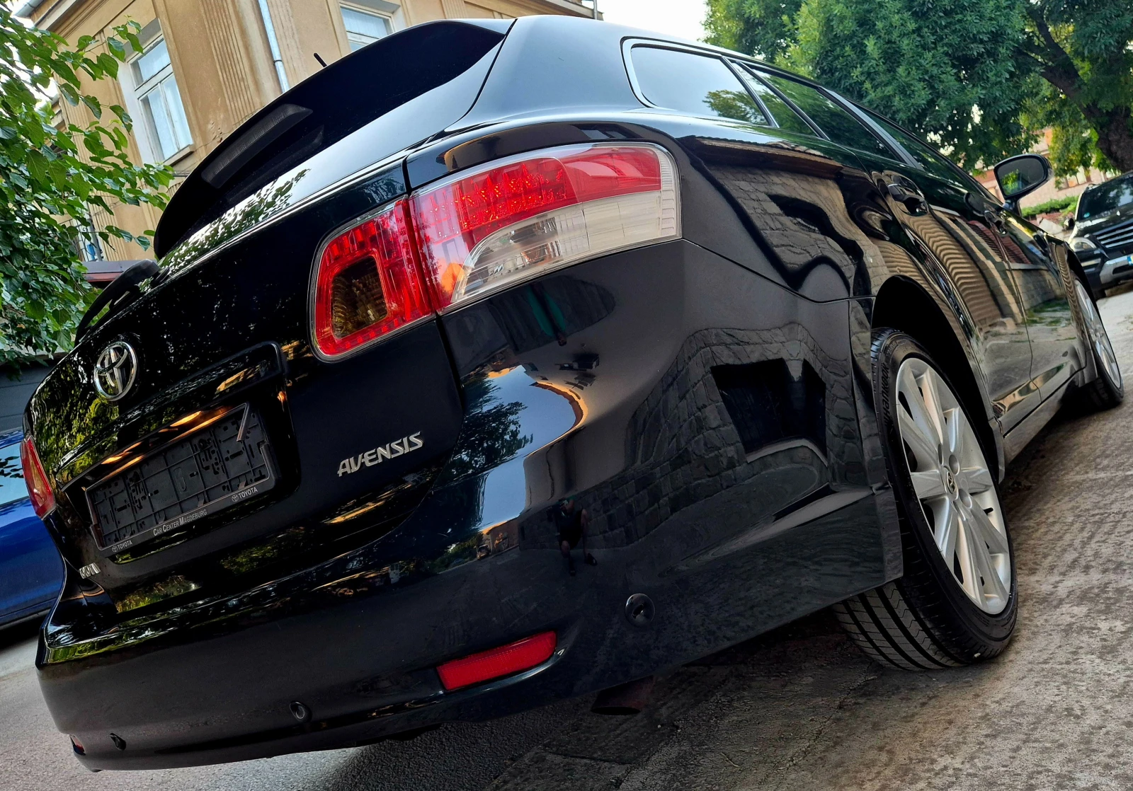 Toyota Avensis 2.2d4d-EXECUTIVE- navi-veriga-avtomat-japan , снимка 8 - Автомобили и джипове - 55082146