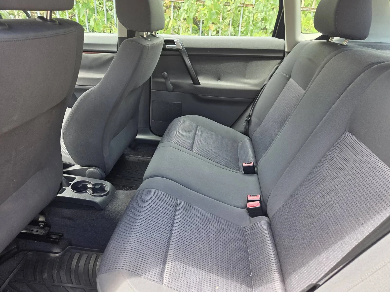 VW Polo, снимка 9 - Автомобили и джипове - 55137869