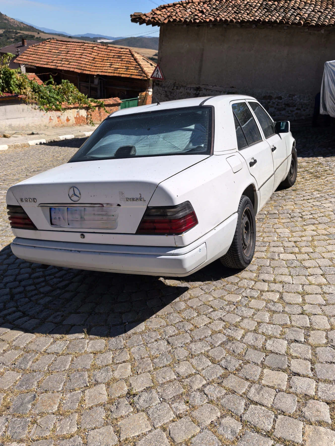 Mercedes-Benz 124, снимка 2 - Автомобили и джипове - 56215388