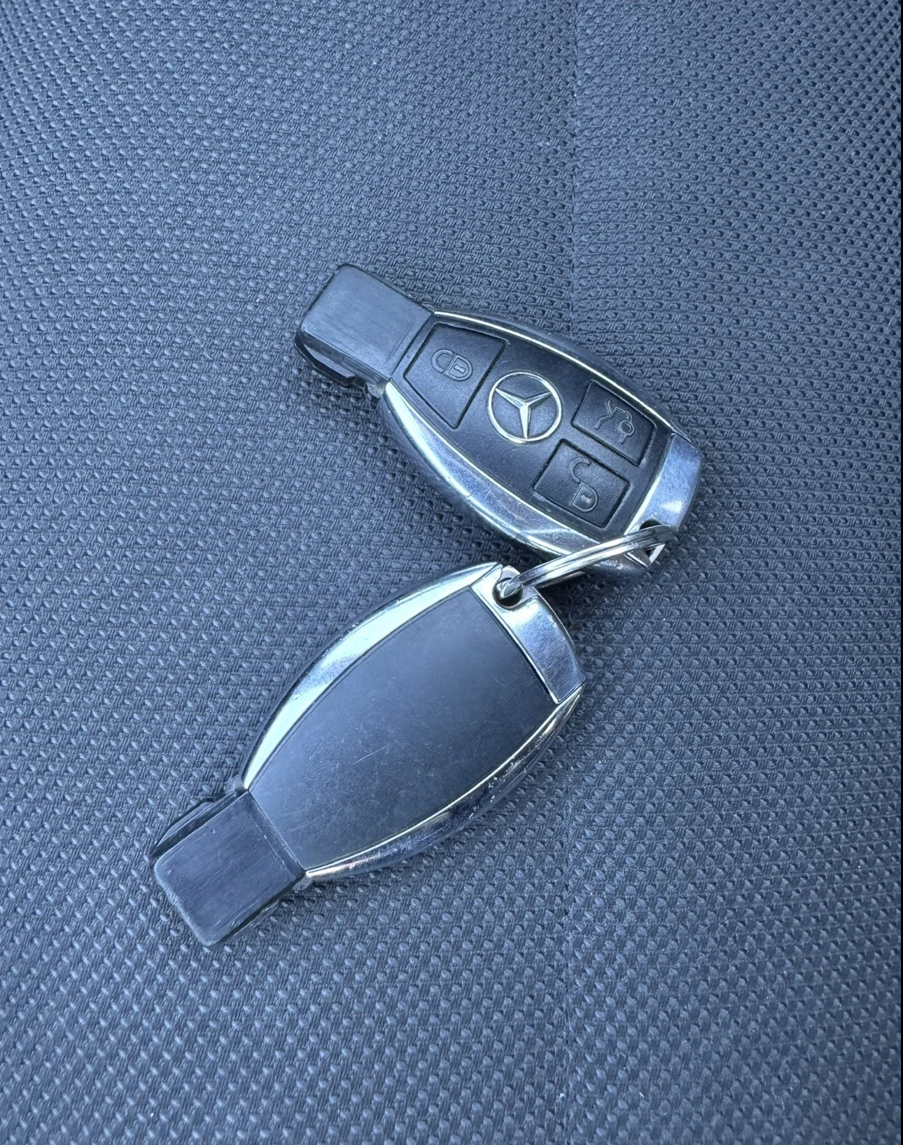 Mercedes-Benz C 220 AMG / FACELIFT / ПОДГРЕВ / ТЕГЛИЧ / GERMANY, снимка 13 - Автомобили и джипове - 56326588