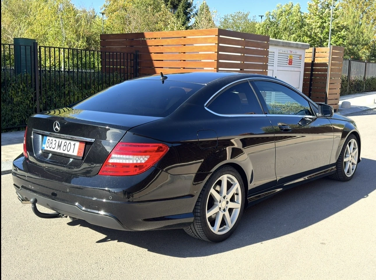 Mercedes-Benz C 220 AMG / FACELIFT / ПОДГРЕВ / ТЕГЛИЧ / GERMANY, снимка 3 - Автомобили и джипове - 56326588