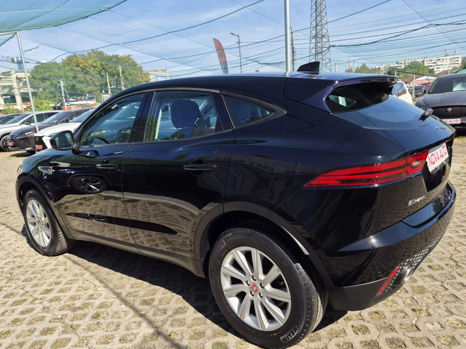 Jaguar E-pace 2.0D-11.2018г-160.000км, снимка 2 - Автомобили и джипове - 56338568