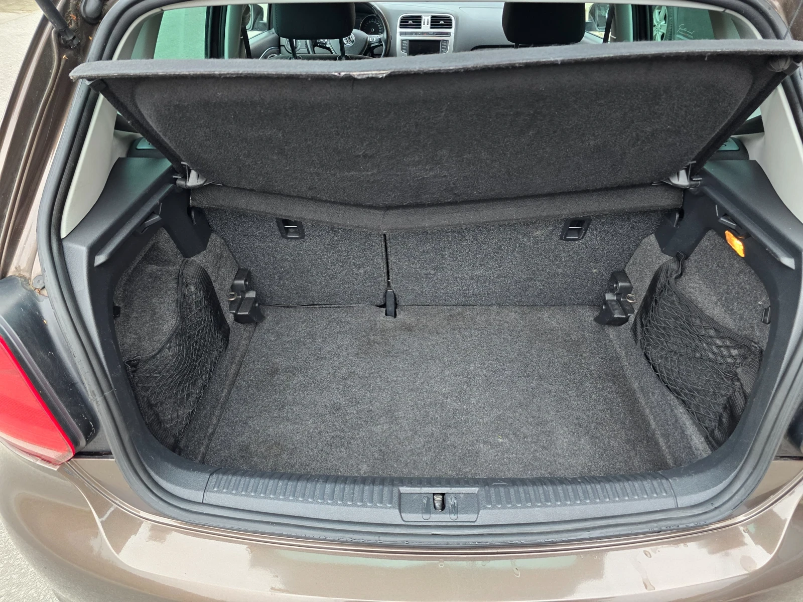 VW Polo 1.4, снимка 11 - Автомобили и джипове - 56648921