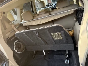 Mitsubishi Outlander 2.0d ксенон шибедах кожа подгрев 3 ред седалки - 4500 € / 8801.24 лв. - 16085888 6