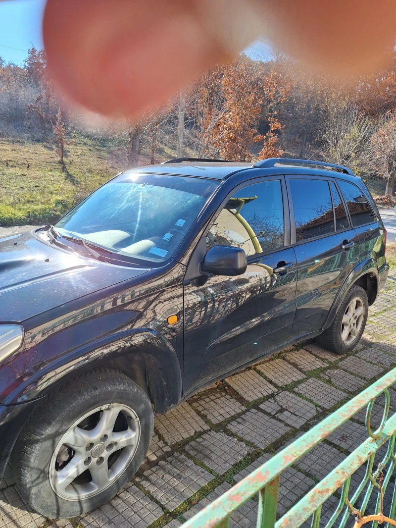 Toyota Rav4  2.116 D4D, снимка 3 - Автомобили и джипове - 47999302