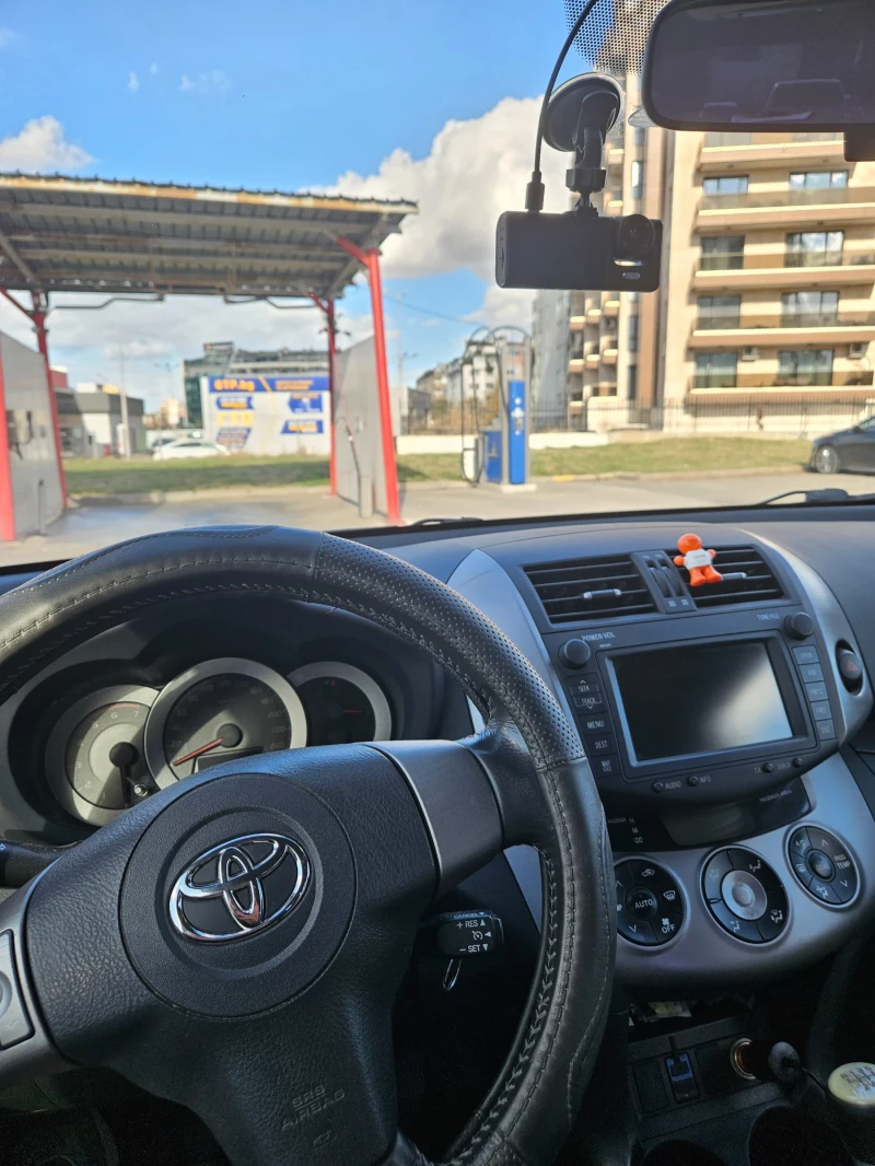 Toyota Rav4, снимка 7 - Автомобили и джипове - 52681208