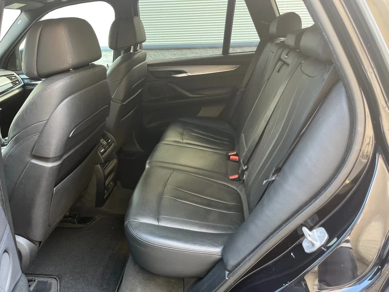 BMW X5 M sport ОБСЛУЖЕН, снимка 13 - Автомобили и джипове - 52568216