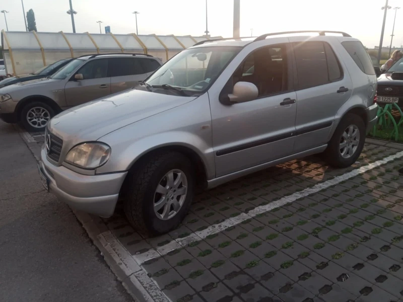 Mercedes-Benz ML 320 ГАЗ / БЕНЗИН , снимка 2 - Автомобили и джипове - 52497050