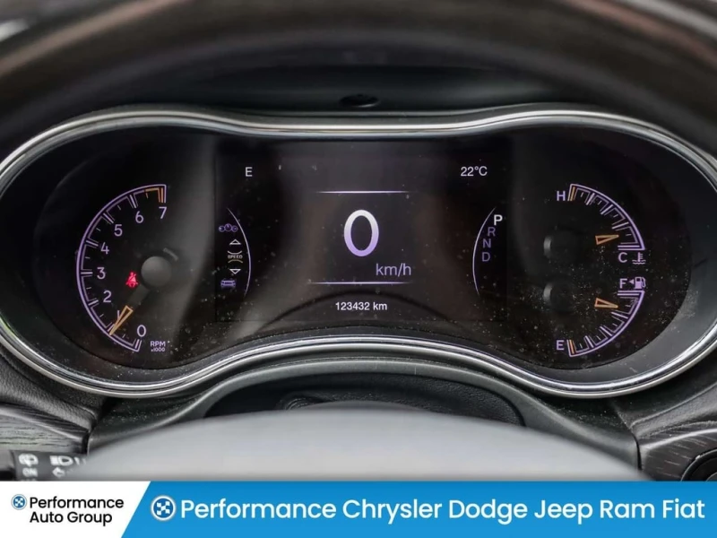 Jeep Grand cherokee 2021 Summit * CARFAX * БЕЗ ПЪРВОНАЧАЛНА ВНОСКА, снимка 14 - Автомобили и джипове - 53175116