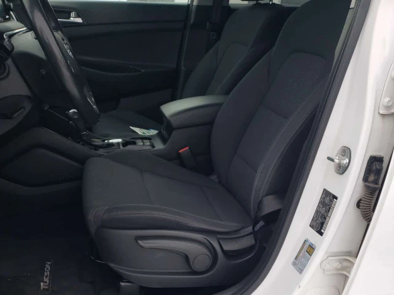 Hyundai Tucson AWD Preferred * ПОДГРЕВИ * CARFAX, снимка 5 - Автомобили и джипове - 53508793