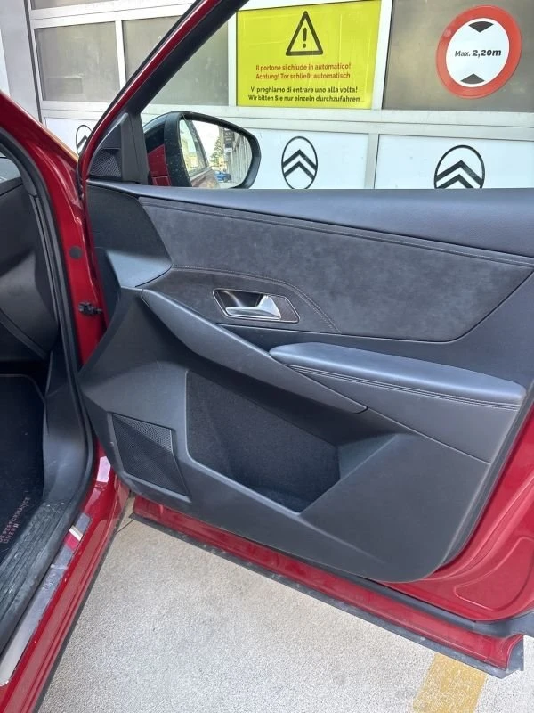 DS DS 7 Crossback 2.0HDI Black Line ETA8 - изображение 7