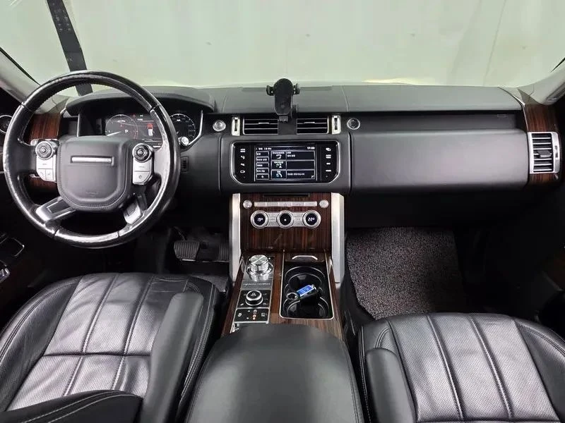 Land Rover Range rover, снимка 7 - Автомобили и джипове - 56738365