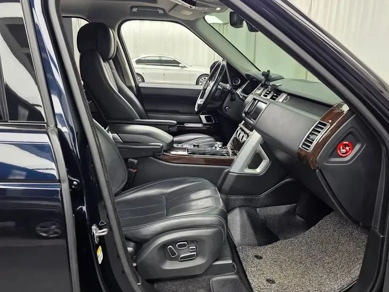 Land Rover Range rover, снимка 11 - Автомобили и джипове - 56738365