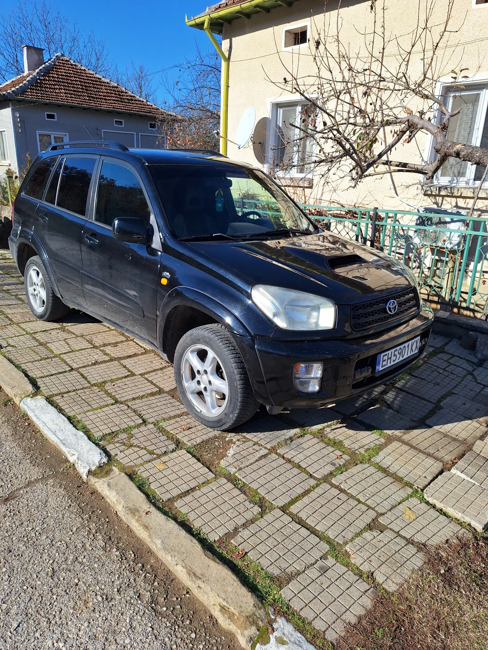 Toyota Rav4  2.116 D4D - изображение 4