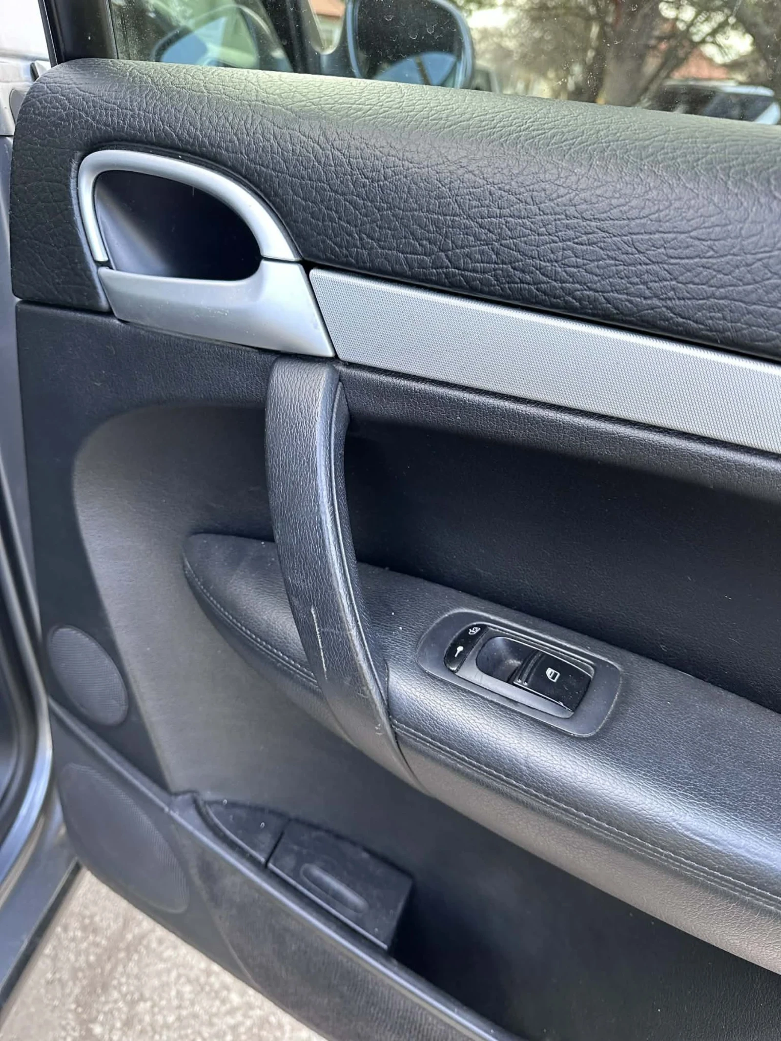 Porsche Cayenne  - изображение 8