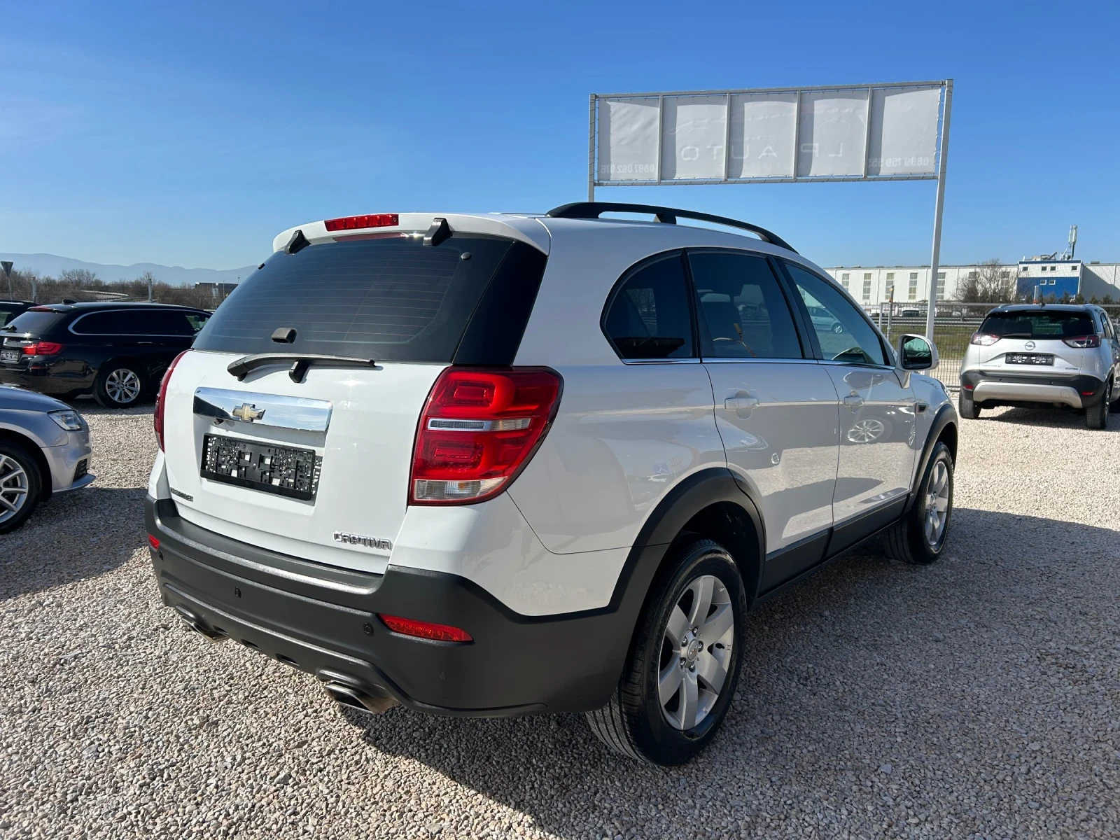Chevrolet Captiva * 2.2* 163�.�* 7������* NAVI* KAMERA*  | Mobile.bg � ����������� 3