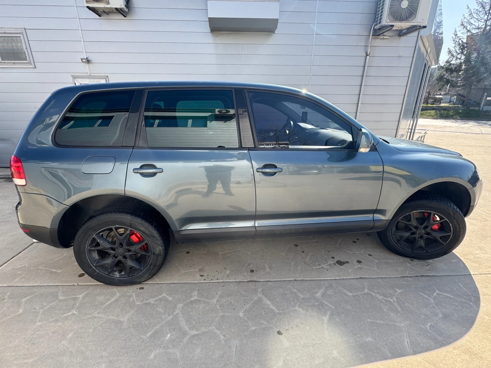 VW Touareg, снимка 6 - Автомобили и джипове - 53836902