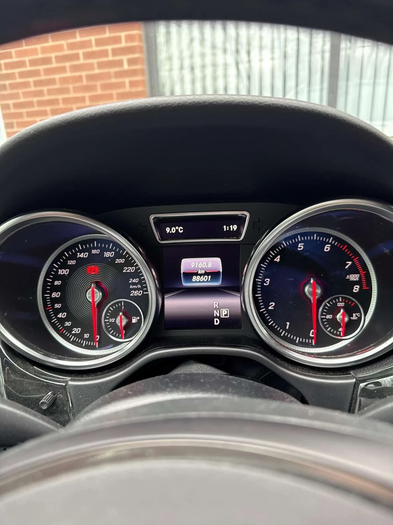 Mercedes-Benz GLE 400 /CAMERA/HARMON KARDON / ПОДГРЕВИ, снимка 7 - Автомобили и джипове - 53923762